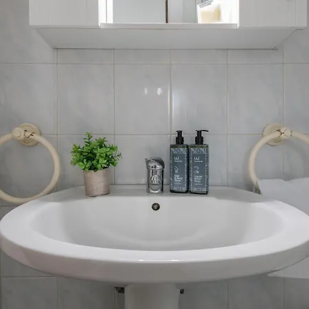 Apartman Cozy Flat Near Inalpi Arena By Wonderful Italy *